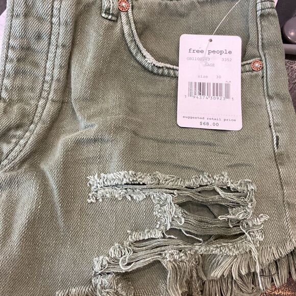 Free people shorts Sz 30 NWT Sage color High Raise - Picture 7 of 9